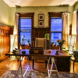 Avivage Massage - Check out.