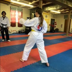Lee's Taekwondo Class and Martial Art