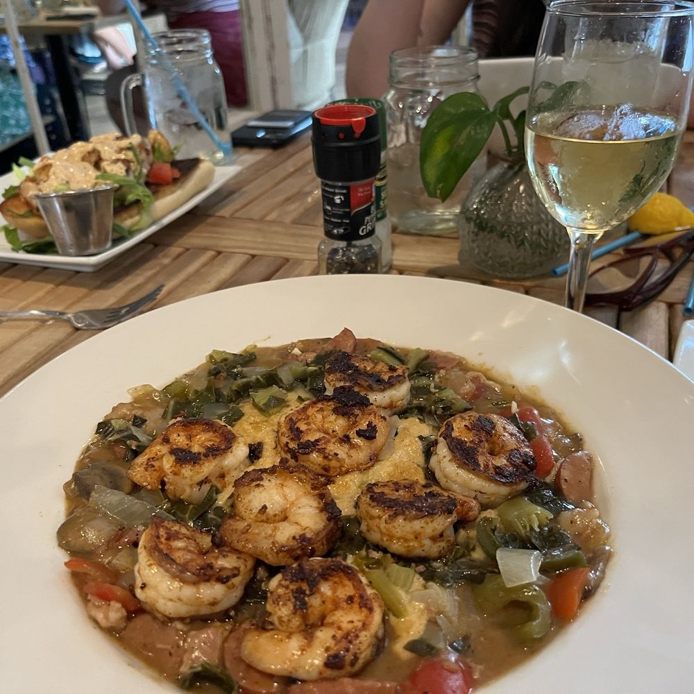 Shrimp and Grits Shrimp and Grits