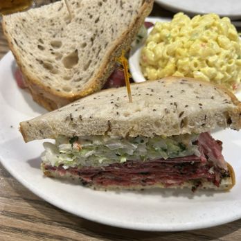 Nate'n Al's - The New York - Delis Near Me - Beverly Hills, California