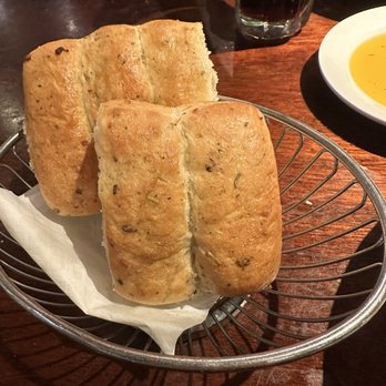 Bravo! Italian Kitchen - bread - Italian Near Me - Louisville, Kentucky