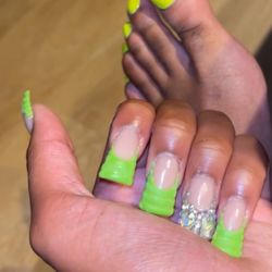 Oliviana Nail Spa