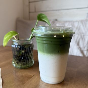 Quin Brew Coffee - matcha - Coffee & Tea Near Me - Watertown, Connecticut