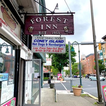 Forest Inn - Penn Street Sign - Bars Near Me - Reading, Pennsylvania