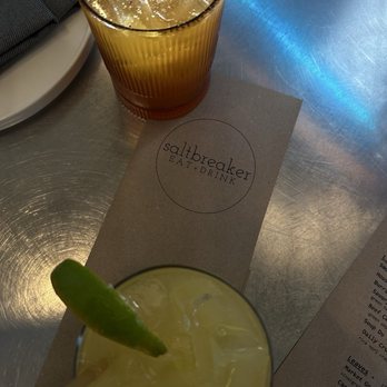 Saltbreaker - Lolo's Wish and Tequila Pineapple - Cocktail Bars Near Me - Alameda, California