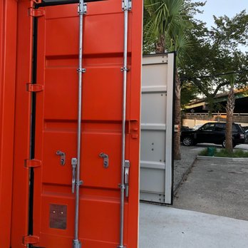 Container Bar - Yes made from a container - Food Trucks Near Me - Charleston, South Carolina