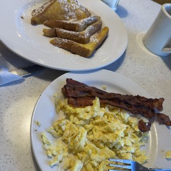 Fishtown Diner - Diners Near Me - Philadelphia, Pennsylvania Fishtown Diner - Diners Near Me - Philadelphia, Pennsylvania