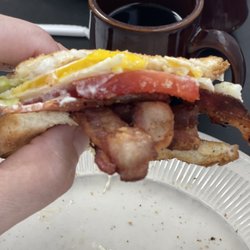 Parkview Restaurant - Last two bites of my favorite HOMETOWN resteraunt BLT with egg!