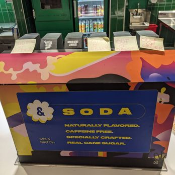 &pizza - Soda fountain, 3 out of 5 flavors not available - Pizza Near Me - Gathersburg, Maryland
