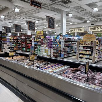 Harris Teeter - Grocery Near Me - Vienna, Virginia