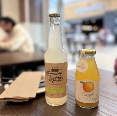 Descendant Detroit Style Pizza by null