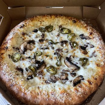 Domino's Pizza - Stuffed crust Philly steak, mushrooms, jalapeño - Pizza Near Me - Spokane, Washington Domino's Pizza - Stuffed crust Philly steak, mushrooms, jalapeño - Pizza Near Me - Spokane, Washington