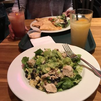 Aqui Cal-Mex - Mexican Near Me - Campbell, California