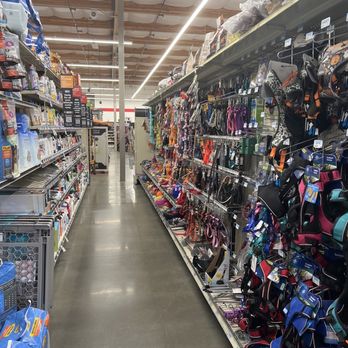 Tractor Supply - One of the many pet aisles. - Farming Equipment Near Me - El Dorado Hills, California Tractor Supply - One of the many pet aisles. - Farming Equipment Near Me - El Dorado Hills, California