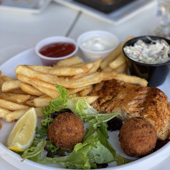George's At Alys Beach - Grilled mahi - New American Near Me - Alys Beach, Florida George's At Alys Beach - Grilled mahi - New American Near Me - Alys Beach, Florida