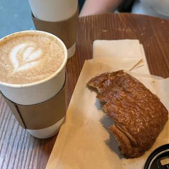 Madman Espresso - Chocolate croissant Sarabella Madmantiffa - Coffee & Tea Near Me - New York, New York Madman Espresso - Chocolate croissant Sarabella Madmantiffa - Coffee & Tea Near Me - New York, New York