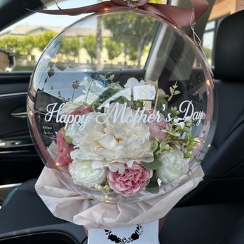 Flowers by Shellie - Floral Designers Near Me Flowers by Shellie - Floral Designers Near Me