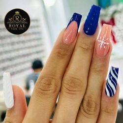 Royal Nail Spa - Gift Card Specials! 30% Bonus on a $100 Purchase Split into 3 cards: $70 | $30 | $30. 10% Bonus on a $50 Purchase Issued as one card.