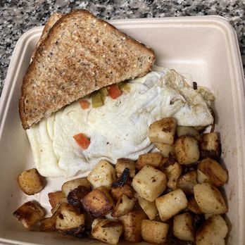 First Watch - Tri-Athlete - egg white omelette and breakfast potatoes - Breakfast & Brunch Near Me - Austin, Texas