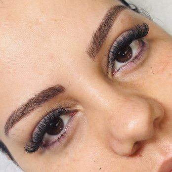 Bliss Lashes And Beauty - Hybrid set - Eyelash Service Near Me - Cape Coral, Florida Bliss Lashes And Beauty - Hybrid set - Eyelash Service Near Me - Cape Coral, Florida