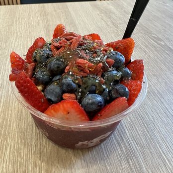 Lazy Bird - 10 oz - Acai Bowls Near Me - Anaheim, California Lazy Bird - 10 oz - Acai Bowls Near Me - Anaheim, California