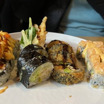 Akino - Sushi Bars Near Me - Elmhurst, New York Akino - Sushi Bars Near Me - Elmhurst, New York