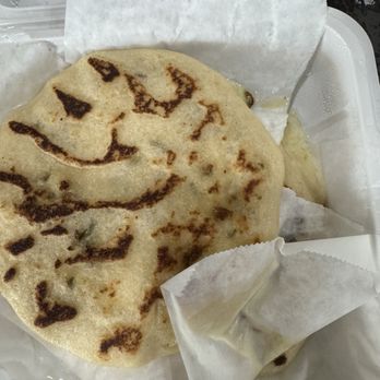 Pupuseria Rosali - Pupusas de maíz - Salvadoran Near Me - Palmdale, California Pupuseria Rosali - Pupusas de maíz - Salvadoran Near Me - Palmdale, California