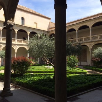 Monasterio de San Juan de Los Reyes - The courtyard - Churches Near Me - Toledo, TO