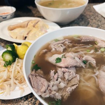 Pho LTK - Rare beef pho - Noodles Near Me - El Monte, California Pho LTK - Rare beef pho - Noodles Near Me - El Monte, California