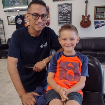Good Times Barbershop - Barber Allen with a happy customer. - Barbers Near Me - Fullerton, California