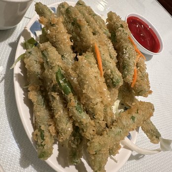 Hai Master Kitchen - Fried string beans on a bed of fresh cabbage - Chinese Near Me - Laguna Hills, California Hai Master Kitchen - Fried string beans on a bed of fresh cabbage - Chinese Near Me - Laguna Hills, California