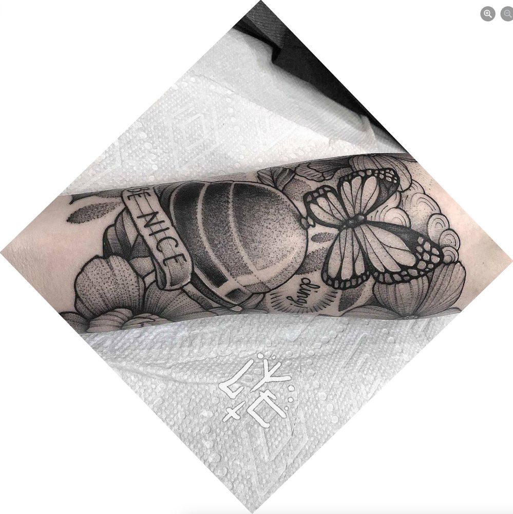 Hidden Coast Tattoo Logo
