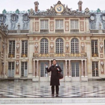 Château de Versailleo - My daughter in front on a November Day. Posted 04/27/19 A must see location! - Landmarks & Historical Buildings Near Me - Versailles, 78 Château de Versailleo - My daughter in front on a November Day. Posted 04/27/19 A must see location! - Landmarks & Historical Buildings Near Me - Versailles, 78