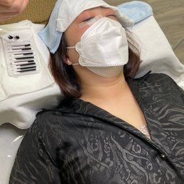 Getting my lashes done