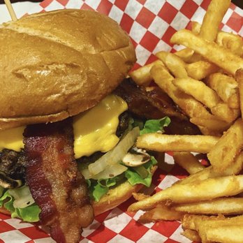 Angus Burger - Daybreak Burger and fries - American Near Me - Snohomish, Washington Angus Burger - Daybreak Burger and fries - American Near Me - Snohomish, Washington