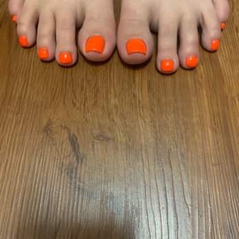 Gloss Nails & Spa - Nail Salons Near Me - Austin, Texas
