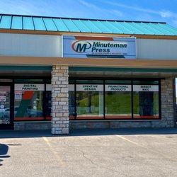 Minuteman Press - Rochester - Store entrance, easy to find.