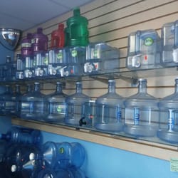 Carlos Water Store - Great facility! Good tasting water...helpful staff