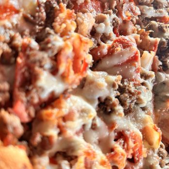 Candelari's Italiano - T-Rex 16" (Pretty much a meat lover's) - Pizza Near Me - Houston, Texas Candelari's Italiano - T-Rex 16" (Pretty much a meat lover's) - Pizza Near Me - Houston, Texas