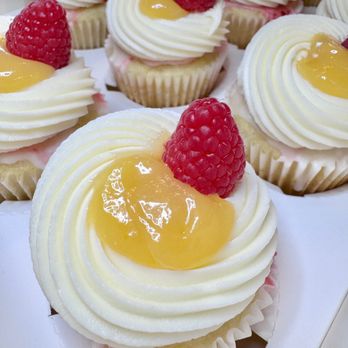 Whipped Cupcakery - Lemon Raspberry - Cupcakes Near Me - Kennewick, Washington Whipped Cupcakery - Lemon Raspberry - Cupcakes Near Me - Kennewick, Washington