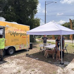 Chef EZ & the Mariposa - Shaded seating and a nice breeze