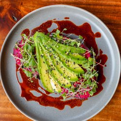 RightMealz Healthy Eatery - Beetroot hummus toast
