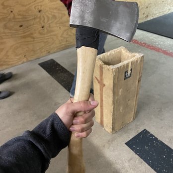LA AX - Axe Throwing Near Me - North Hollywood, California
