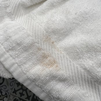 Paradise Point - Makeup on a towel upon entering our room. - Resorts Near Me - San Diego, California