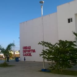 Unidad Deportiva Ciudad Caucel - Entrada principal de la Unidad Deportiva