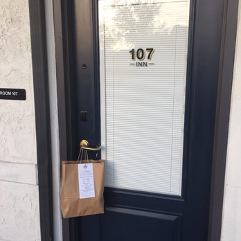 Sideways Inn - Breakfast is delivered! - Hotels Near Me - Buellton, California Sideways Inn - Breakfast is delivered! - Hotels Near Me - Buellton, California