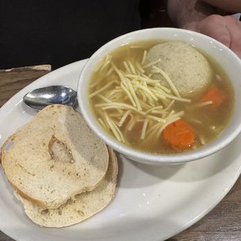 Nate'n Al's - Matzoh Ball Sop with bagel chips - Delis Near Me - Beverly Hills, California Nate'n Al's - Matzoh Ball Sop with bagel chips - Delis Near Me - Beverly Hills, California