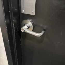 Howard Safe & Lock - Commercial lever provide and install