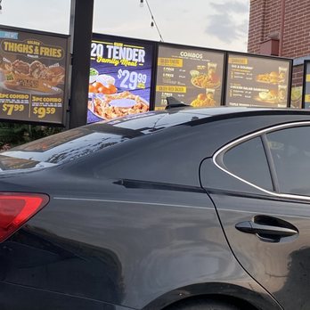 Golden Chick - a car parked in front of a restaurant - Fast Food Near Me - Plano, Texas Golden Chick - a car parked in front of a restaurant - Fast Food Near Me - Plano, Texas