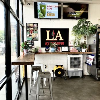 LA Kitchen - Inside - Chinese Near Me - Fresno, California LA Kitchen - Inside - Chinese Near Me - Fresno, California